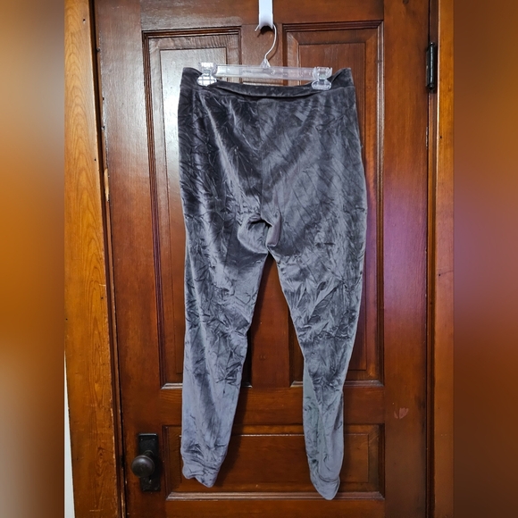 House of Harlow 1960 Velour Jogger - Picture 2 of 9